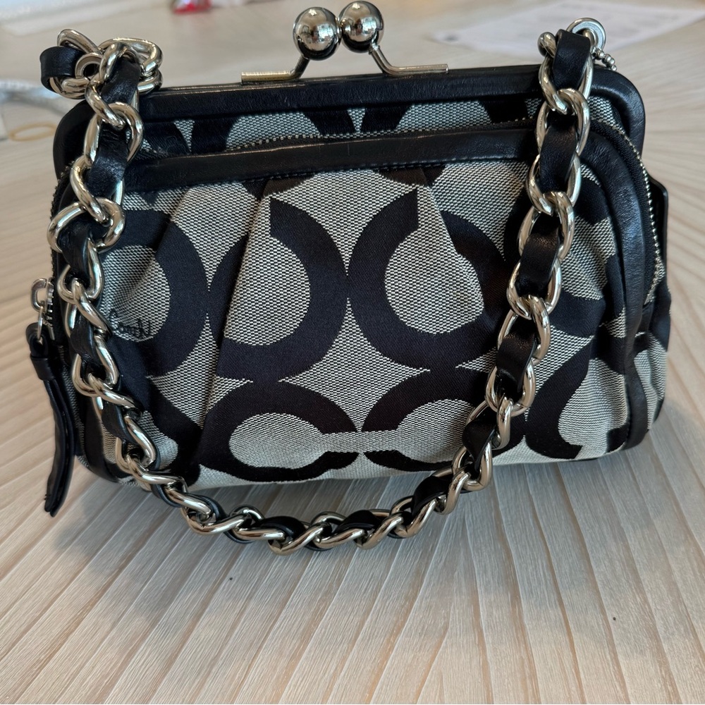 Coach 13623 Parker Black Signature C Optic Canvas Kiss Lock Shoulder Bag - Picture 4 of 11